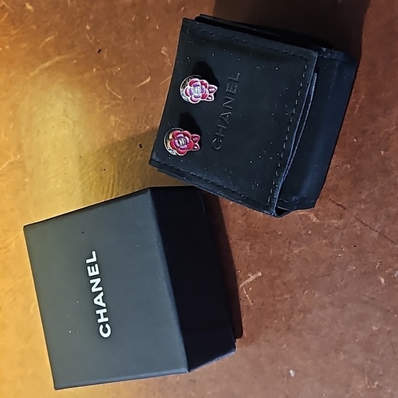 Chanel Camellia Pierced Earrings Gold Red Pink 05P - Picture 4 of 4